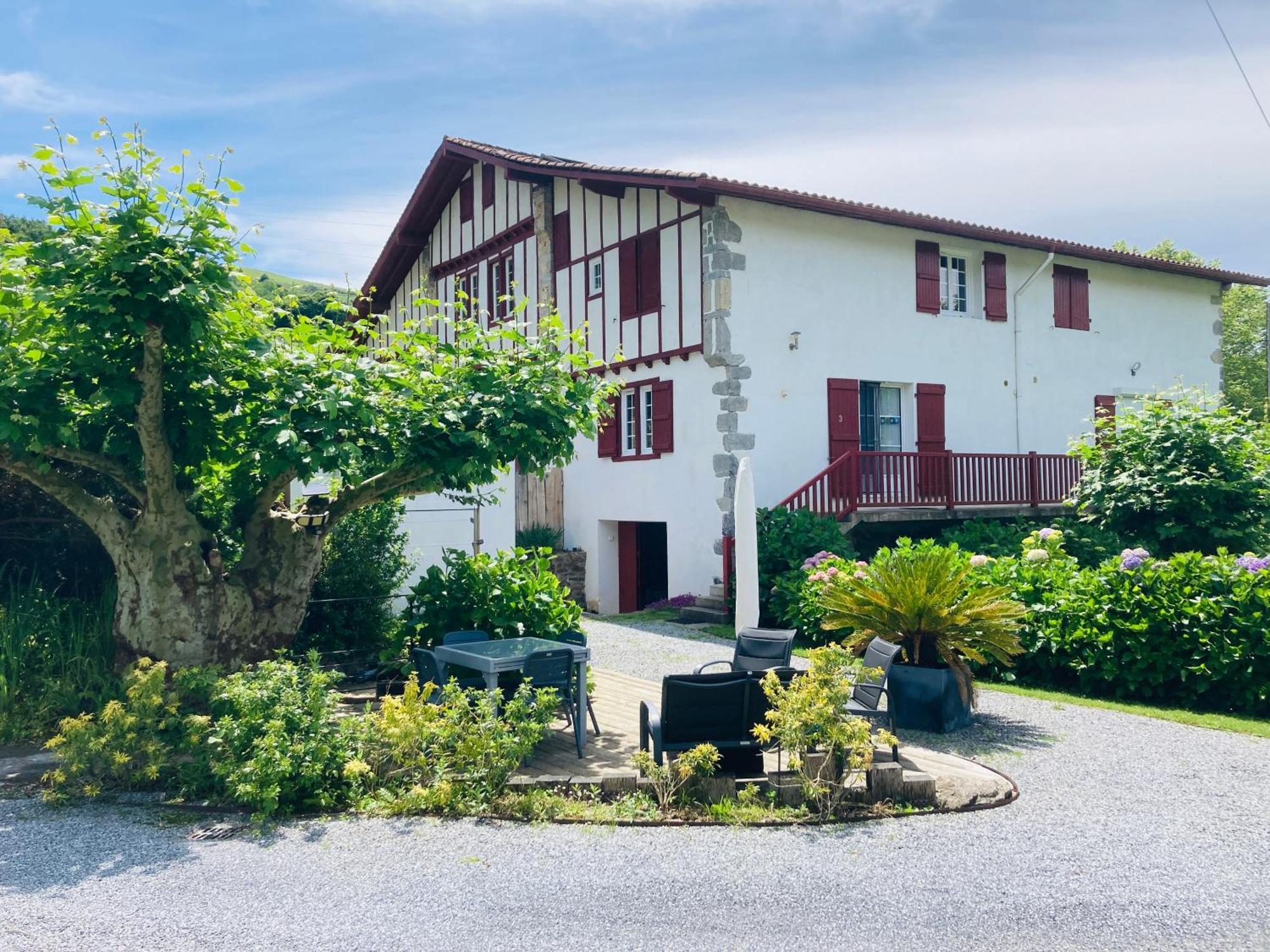 Location Eyheraldia - Votre T3 Au Coeur Du Pays Basque Hasparren Esterno foto